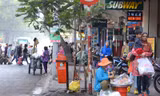 TPHCM tạo điều kiện cho người bán hàng rong mưu sinh