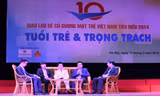 Anh Nguyễn Văn Sơn - Giám đốc chi nhánh Viettel Thái Nguyên trả lời câu hỏi tại buổi giao lưu. Ảnh: Như Ý.