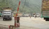 Một số chủ xe muốn găm hàng, chờ giá cao. Ảnh: Duy Chiến.