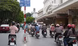 Sau 3 năm phân làn Hà Nội đã dỡ bỏ dải phân cách trên nhiều tuyến phố. Ảnh: Trọng Đảng.