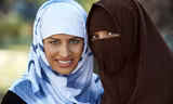 Ai Cập cấm phụ nữ mặc hijab tắm biển