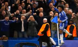Willian ghi bàn thắng ấn định tỷ số 2-0 cho Chelsea. Ảnh: Reuters.