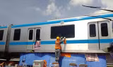 Đã khôi phục nguyên trạng 2 toa tàu điện bị vẽ bậy của tuyến Metro số 1 TP.HCM