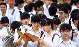 Thi tốt nghiệp THPT năm 2025: Ngoại ngữ không bắt buộc sẽ giải phóng học sinh