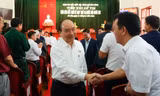 Thủ tướng Nguyễn Xuân Phúc giải đáp các vấn đề cử tri huyện An Lão, TP Hải Phòng quan tâm ngày 21/11. Ảnh: VGP/Quang Hiếu