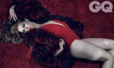 Amy Adams gây bất ngờ với hình ảnh quyến rũ lạ thường