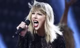 Fan Taylor Swift phát điên