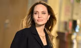 Angelina Jolie đảo ngược tình thế trước Brad Pitt