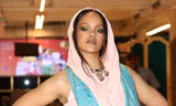 Nhận hơn 6 triệu USD cát-xê từ tỷ phú Ấn Độ, Rihanna bị chê không xứng