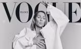 Celine Dion để ngực trần trên tạp chí 