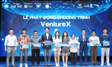 Bạn trẻ cà phê với chuyên gia, học khởi nghiệp