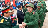 Luật nghĩa vụ quân sự (sửa đổi) quy định sinh viên đại học chính quy được tạm hoãn gọi nhập ngũ. Ảnh minh họa: Nguyên Anh.