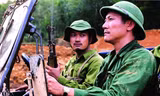 “Những người viết huyền thoại”, bộ phim hay về đề tài chiến tranh, được dư luận chào đón