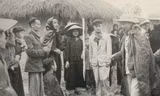 Bác Hồ luôn khẳng định đoàn kết và dựa vào dân sẽ tạo nên sức mạnh. Ảnh tư liệu