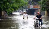 Việc kiểm soát hiệu quả đầu tư cho thoát nước vẫn còn nhiều bất cập. Ảnh: Như Ý