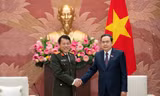 Chủ tịch Quốc hội làm việc với lãnh đạo Bộ Công an
