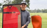 Chiếc áo đấu và túi gậy có chữ ký của Nguyễn Anh Minh, golfer nghiệp dư số 1 Việt Nam.