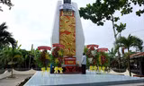 Đài tưởng niệm đồng bào tử nạn trong cơn bão Linda tại miền biển xã Khánh Hội, huyện U Minh, tỉnh Cà Mau