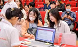 Thí sinh nhập học tại một trường đại học ở TPHCM ngày 19/8 ảnh: Nguyễn Dũng 