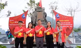 Đại biểu hành trình Tôi yêu Tổ quốc tôi tại di tích lịch sử quốc gia Đèo Lũng Lô