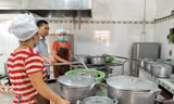Kiểm tra công tác đảm bảo ATTP tại trường học