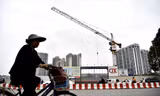Nhà ở xã hội trên đường Tố Hữu (Nam Từ Liêm, Hà Nội) có hơn 200 căn nhưng hàng nghìn hồ sơ xếp hàng mua Ảnh: Như Ý 