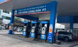 Bức xúc việc cây xăng, shop hàng, quán ăn 'nói không' với chuyển khoản 