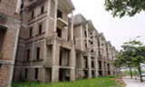 Kiến nghị sớm đánh thuế người để nhà đất bỏ hoang