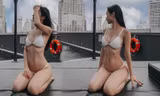 Jun Vũ khoe đường cong tinh tế với bikini hai mảnh tại Thái Lan