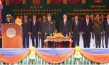 Thủ tướng Campuchia Hun Manet và Phó Chủ tịch Quân uỷ Trung Quốc Cao Qingfeng tại lễ khánh thành công trình nâng cấp quân cảng Ream. (Ảnh: Khmer Times)