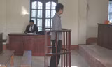  Bị cáo Nguyễn Huy Thao trước vòng móng ngựa.