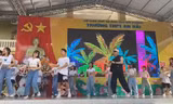 Thầy hiệu phó ở Hải Phòng nhảy mashup sôi động 'gây sốt' cộng đồng mạng