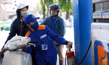 Giá xăng dầu tăng lần thứ 3 liên tiếp