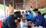 Vào vùng dịch COVID-19
