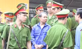 Dù gia đình đã khắc phục một phần hậu quả, bị cáo Mai Văn Phúc vẫn bị công tố viên kết luận không có cơ sở để giảm án tử hình. Ảnh: Bảo Thắng