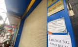 Cửa hàng SJC bỗng dưng đóng cửa, người ôm vàng đứng ngồi không yên 