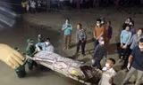 Vụ 2 ngư dân mất tích khi đi câu mực: Tìm thấy thi thể mắc kẹt trong tàu cá bị chìm