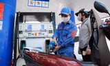 Giá xăng dầu giảm sau giải trình 'nóng' của liên Bộ Tài chính - Công Thương?