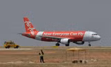Một máy bay của hãng AirAsia. Ảnh: AFP.