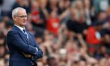 HLV Ranieri bị các CĐV nhà chỉ trích.