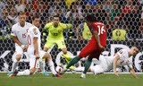 Pha ghi bàn của Renato Sanches.