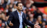 HLV Frank Lampard vui mừng khi Chelsea hạ Liverpool để đi tiếp tại FA Cup.