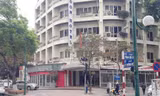 Tổng Cty Đường sắt đem quyền thuê lô đất số 80 Lý Thường Kiệt (Hà Nội) để góp vốn đầu tư ngoài ngành được Thanh tra Chính phủ chỉ ra là sai quy định, nhưng tới nay vẫn chưa được thu hồi về cho nhà nước. Ảnh: Sỹ Lực.