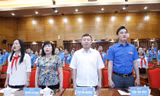 Anh Trần Văn Đăng - Phó Bí thư Tỉnh Đoàn Bắc Ninh và lãnh đạo Ban Dân vận tỉnh Bắc Ninh tham dự chương trình. Ảnh: Nguyễn Thắng.