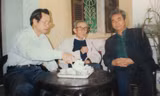 Tác giả bài viết (bìa trái) cùng nhà văn Kim Lân
