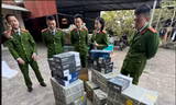 Khởi tố nhóm đối tượng buôn bán khoá giả trị giá hàng trăm triệu đồng