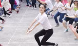 Á hậu Hoàng Anh tập nhảy mừng ngày giải phóng thủ đô