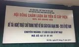 Bức ảnh gây "bão" mấy ngày qua trên các trang mạng xã hội về tên luận án tiến sĩ. 