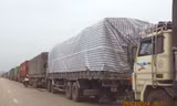 Dưa hấu ứ ở cửa khẩu, nông dân khóc ròng