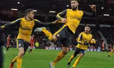 Niềm vui sướng của Giroud sau khi gỡ hòa cho Arsenal